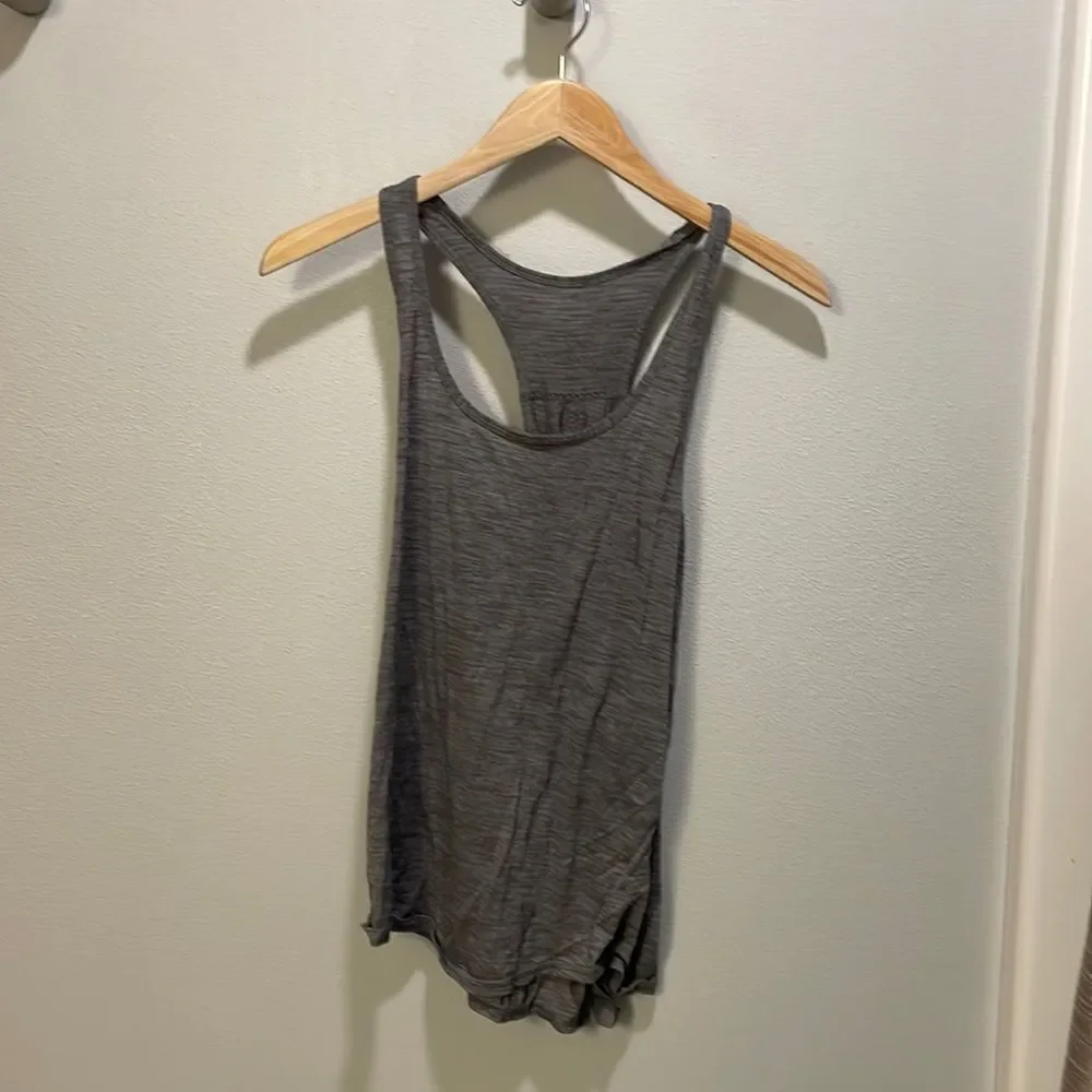 LULULEMON Athletica woman’s grey tank top